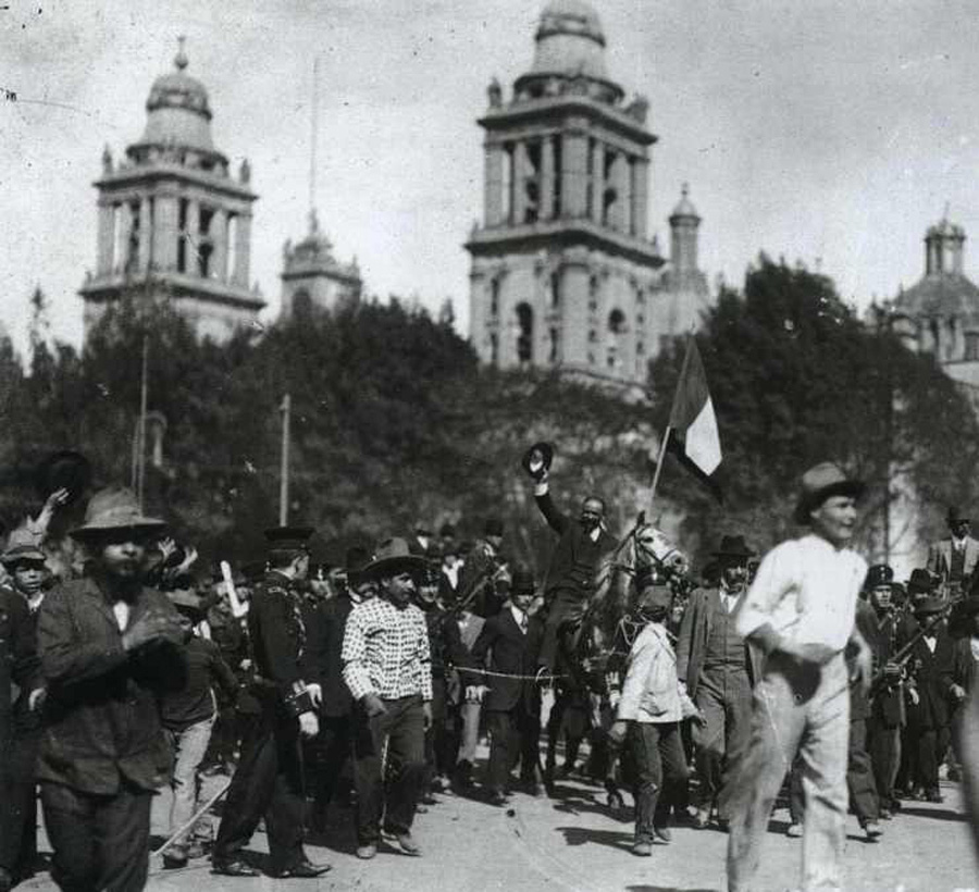 Resultado de imagen de marcha de la lealtad