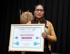 Premia Cecut la labor escritural de Cristina Patishtán ganadora de Tetseebo