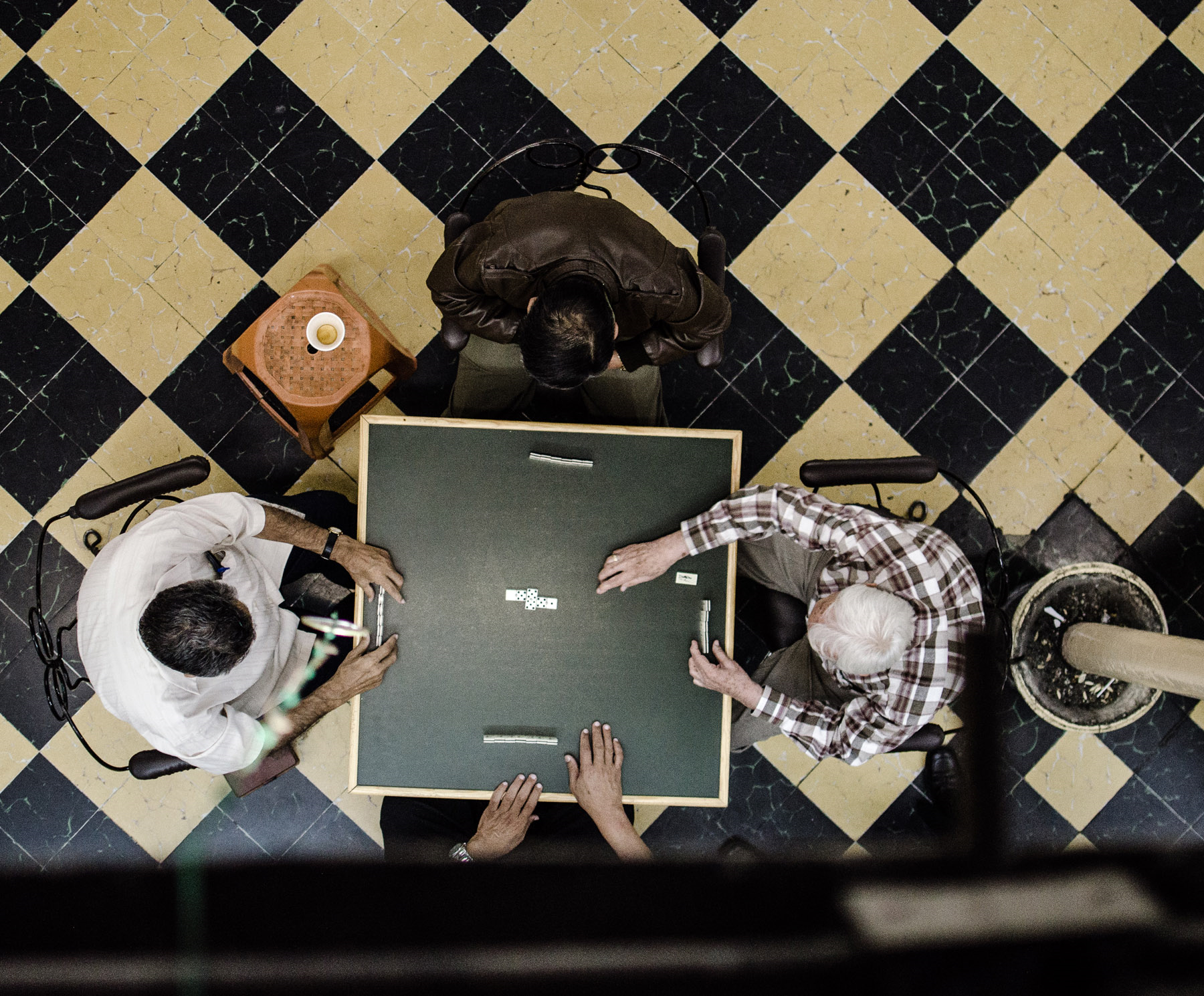 Exposición fotográfica de gran formato <em>Testigos de nuestras tradiciones</em>